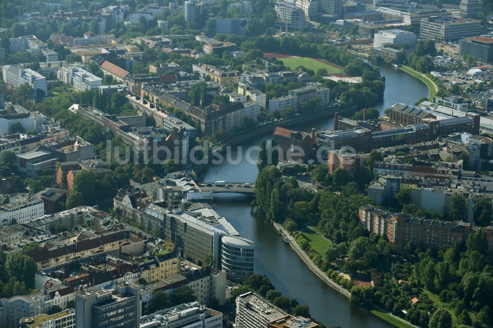 Luftbild Berlin - Büro- und Geschäftshaus- Ensemble Spree-Forum in Alt-Moabtit in Berlin, Deutschland