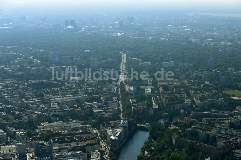 Luftaufnahme Berlin - Büro- und Geschäftshaus- Ensemble Spree-Forum in Alt-Moabtit in Berlin, Deutschland