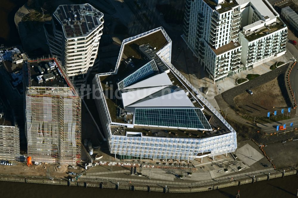 Hamburg von oben - Büro- und Geschäftshaus- Ensemble Am Strandkai in Hamburg, Deutschland