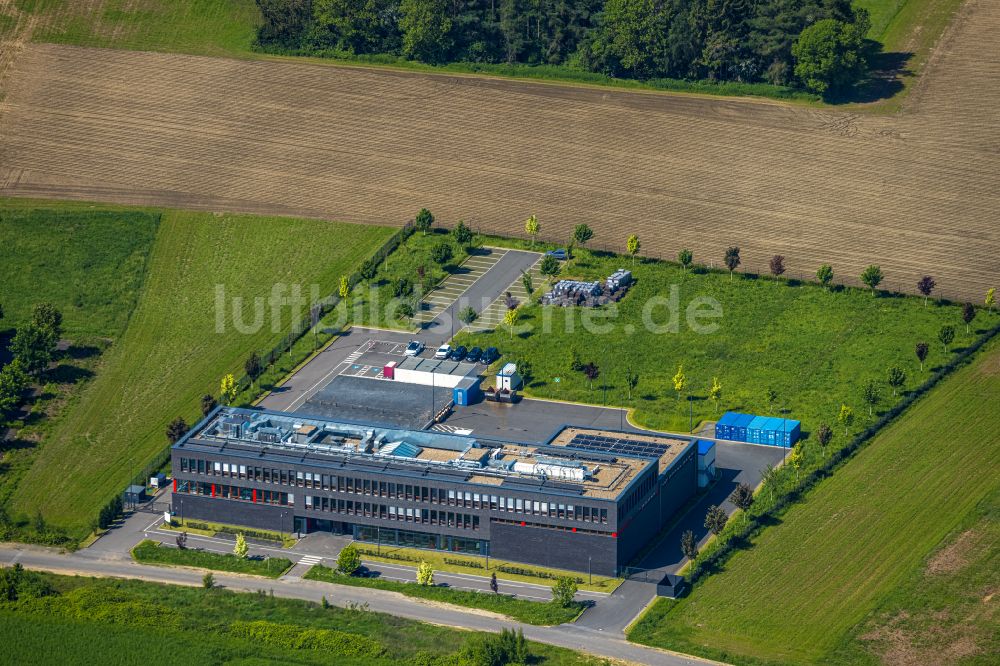 Dortmund aus der Vogelperspektive: Büro- und Geschäftshaus Ernst-Abbe-Straße - Brennaborstraße im Ortsteil Lütgendortmund in Dortmund im Bundesland Nordrhein-Westfalen, Deutschland