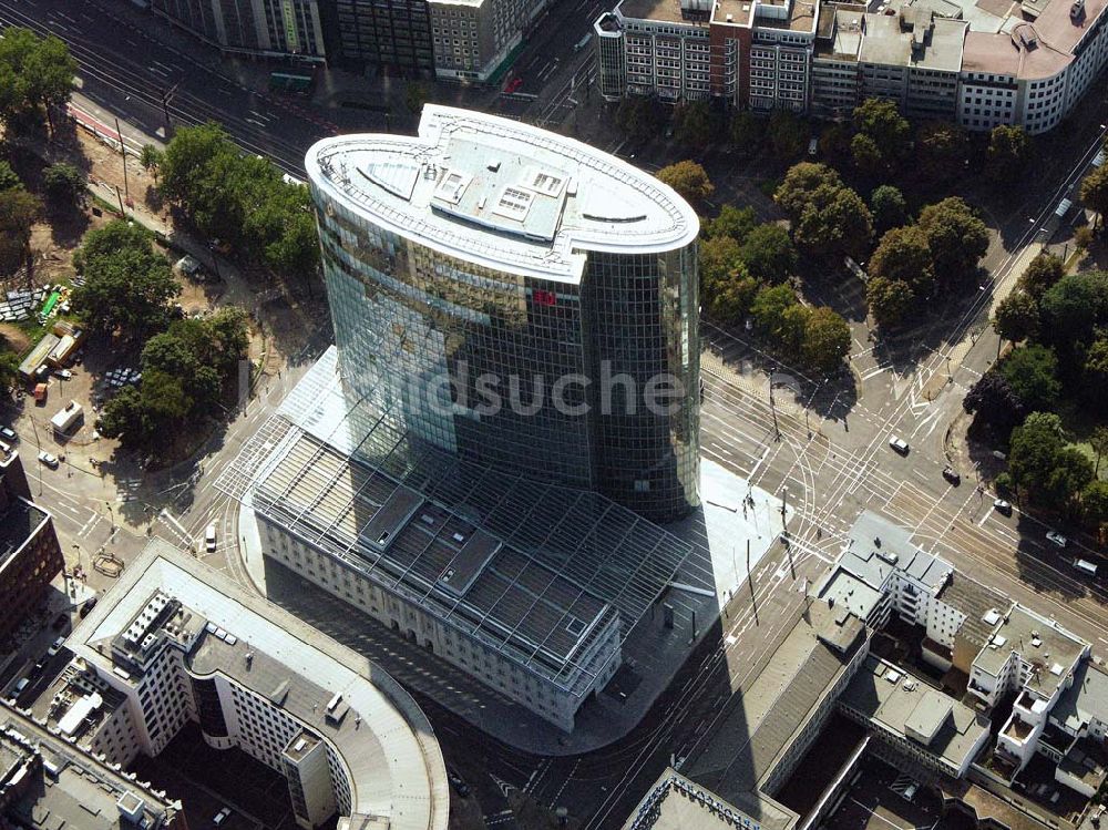 Düsseldorf (NRW) aus der Vogelperspektive: Büro- und Geschäftshaus Gap 15 - Düsseldorf (NRW)