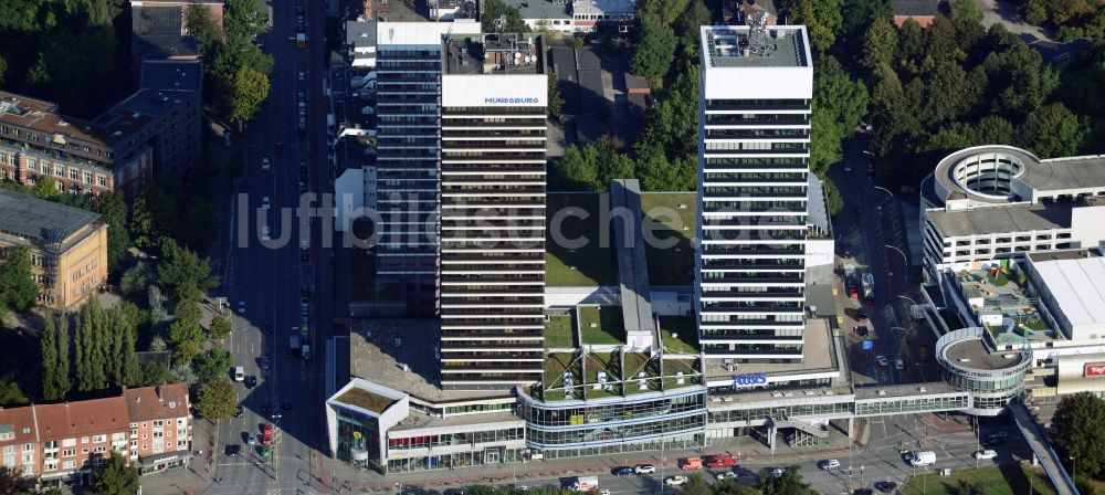 Hamburg aus der Vogelperspektive: Büro- und Geschäftshaus- Hochhäuser Mundsburg Tower am Mundsburg Center in Hamburg