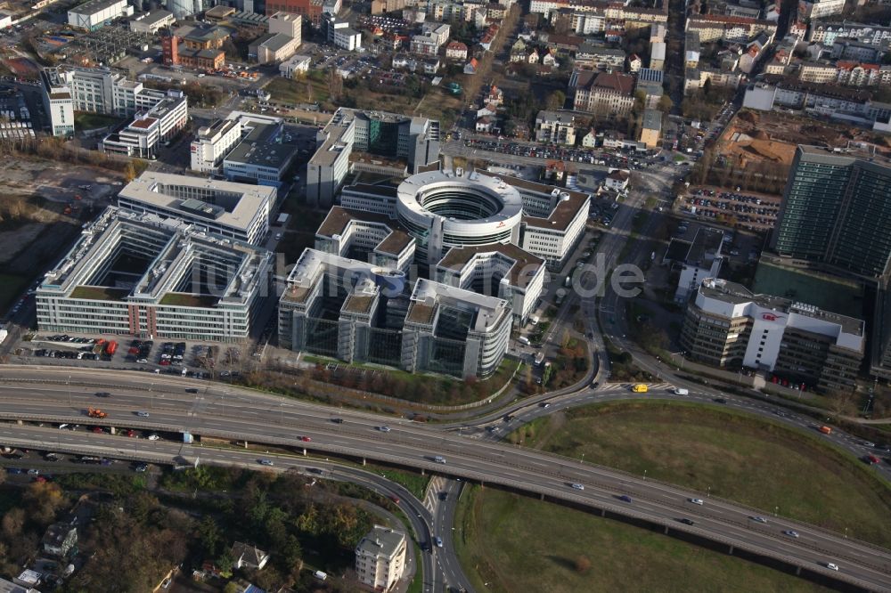 Luftbild Offenbach - Büro- und Geschäftshaus Omega-Haus an der Strahlenbergerstraße in Offenbach im Bundesland Hessen