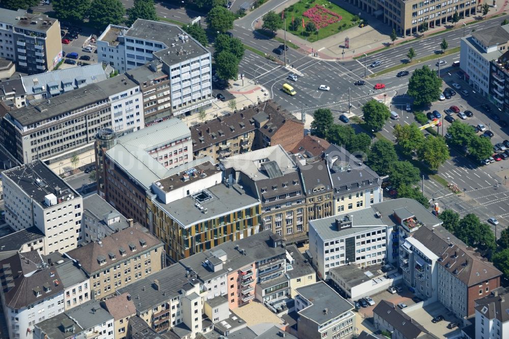 Dortmund von oben - Büro- und Geschäftshaus am Osthellweg / Moritzgasse in der Innenstadt von Dortmund im Bundesland Nordrhein-Westfalen