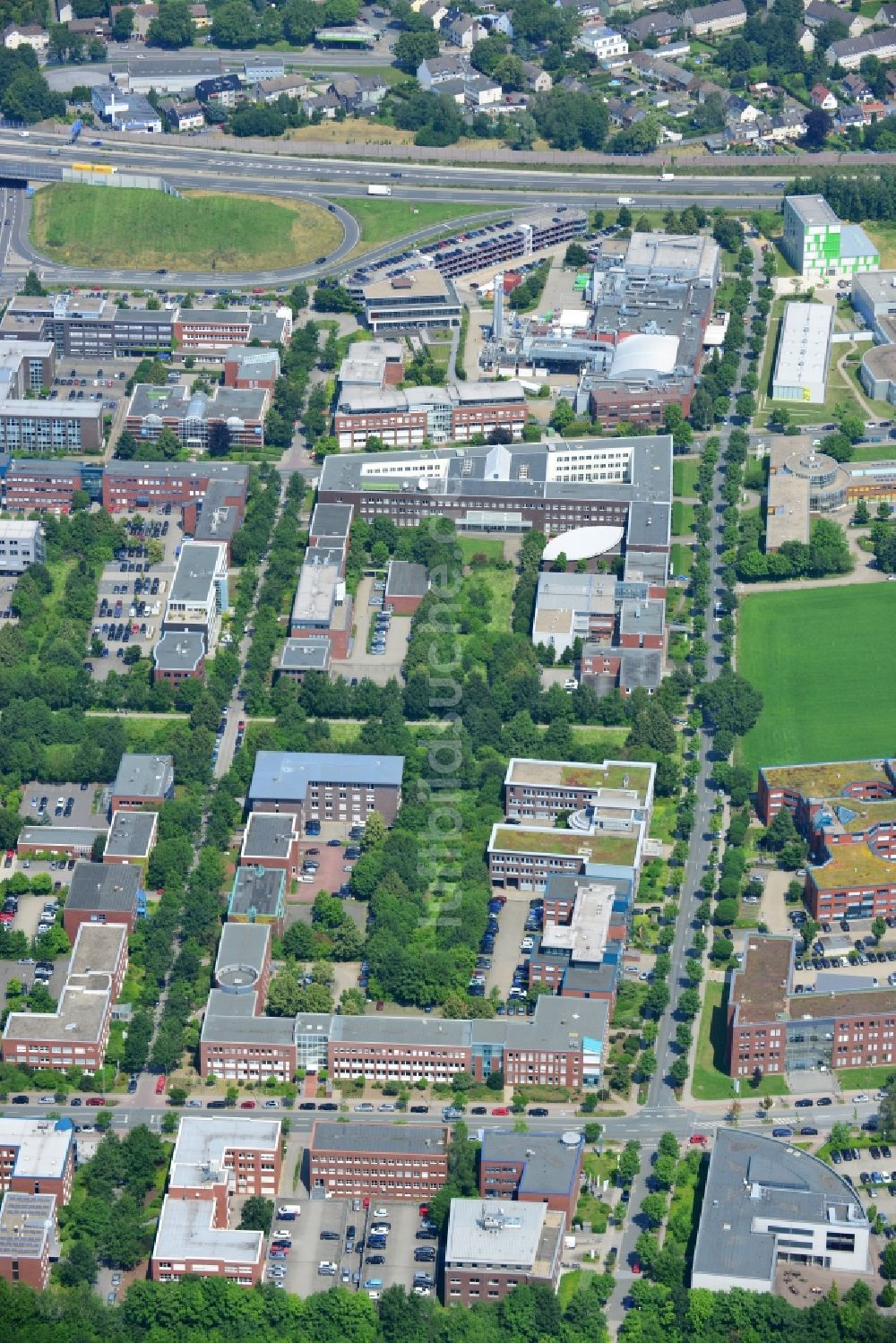 Luftaufnahme Dortmund - Büro- und Geschäftshaus an der Otto-Hahn-Straße im Stadtteil Barop von Dortmund im Bundesland Nordrhein-Westfalen