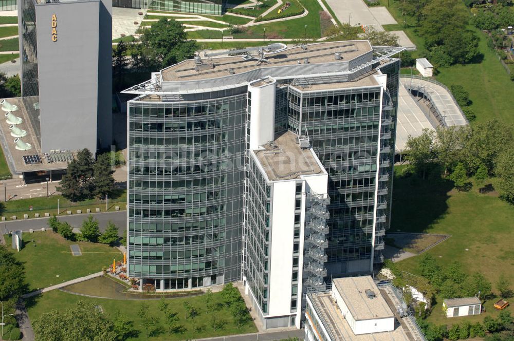 Frankfurt am Main von oben - Büro- und Geschäftshaus Sigma an der Lyoner Straße in Frankfurt-Niederrad