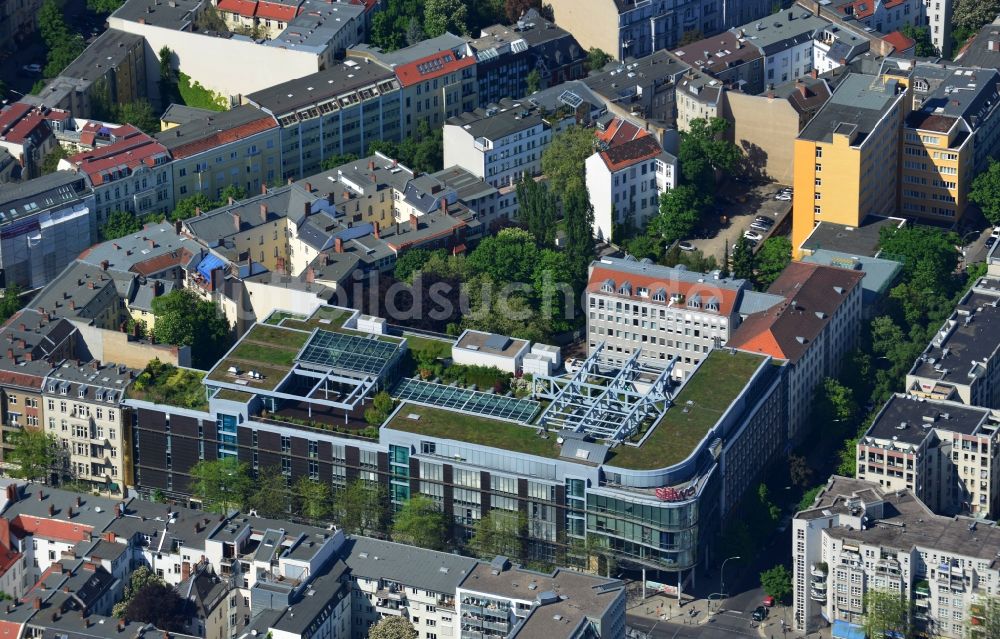 Berlin von oben - Büro- und Geschäftshaus stilwerk an der Kantstraße Ecke Uhlandstraße in Berlin - Charlottenburg