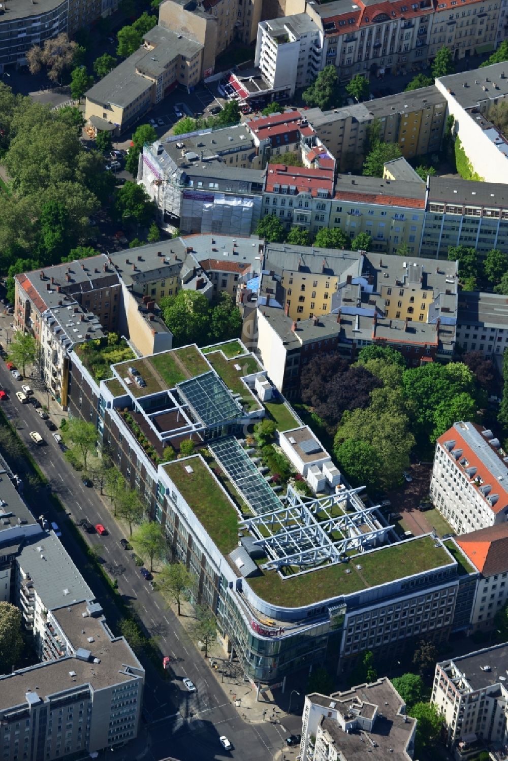 Luftbild Berlin - Büro- und Geschäftshaus stilwerk an der Kantstraße Ecke Uhlandstraße in Berlin - Charlottenburg