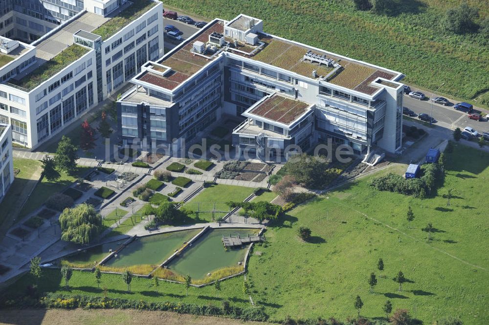 Luftbild Frankfurt am Main - Büro- und Geschäftshausareal am Eschborner Dreieck in Frankfurt