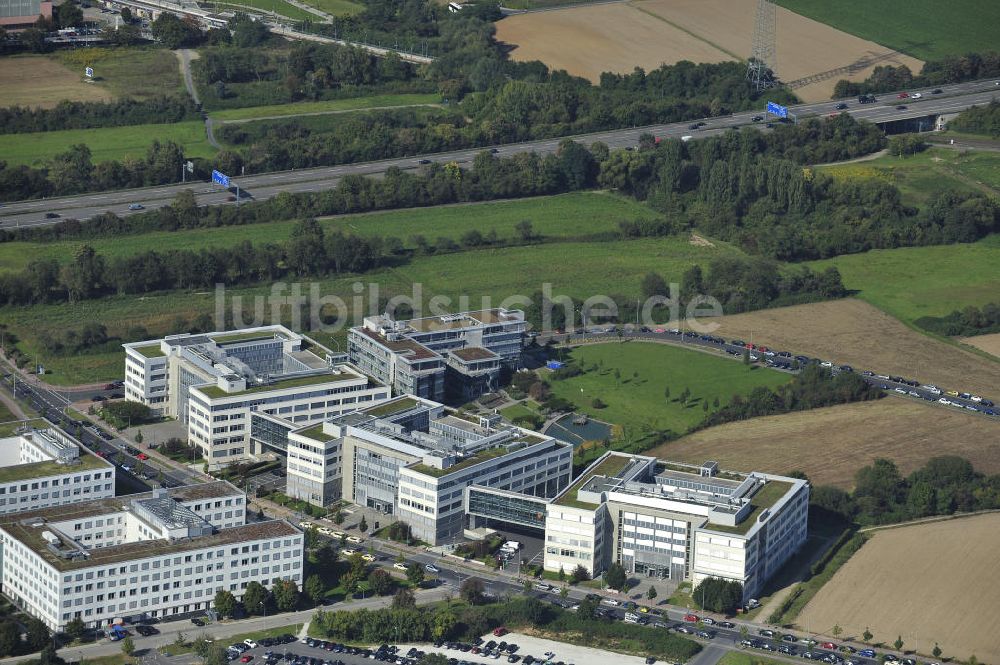 Luftbild Frankfurt am Main - Büro- und Geschäftshausareal am Eschborner Dreieck in Frankfurt