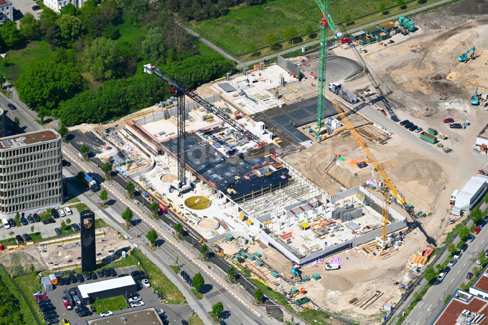 Berlin aus der Vogelperspektive: Büro- und Geschäftshauses Brain Box Berlin in Berlin-Adlershof, Deutschland