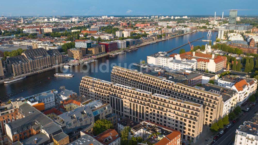 Luftaufnahme Berlin - Büro- und Geschäftshauses CUVRY CAMPUS im Ortsteil Kreuzberg in Berlin, Deutschland