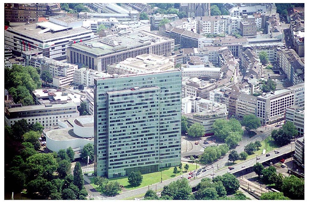 Luftaufnahme Düsseldorf - Büro- und Geschäftshauskomplex in der Düsseldorfer Innenstadt