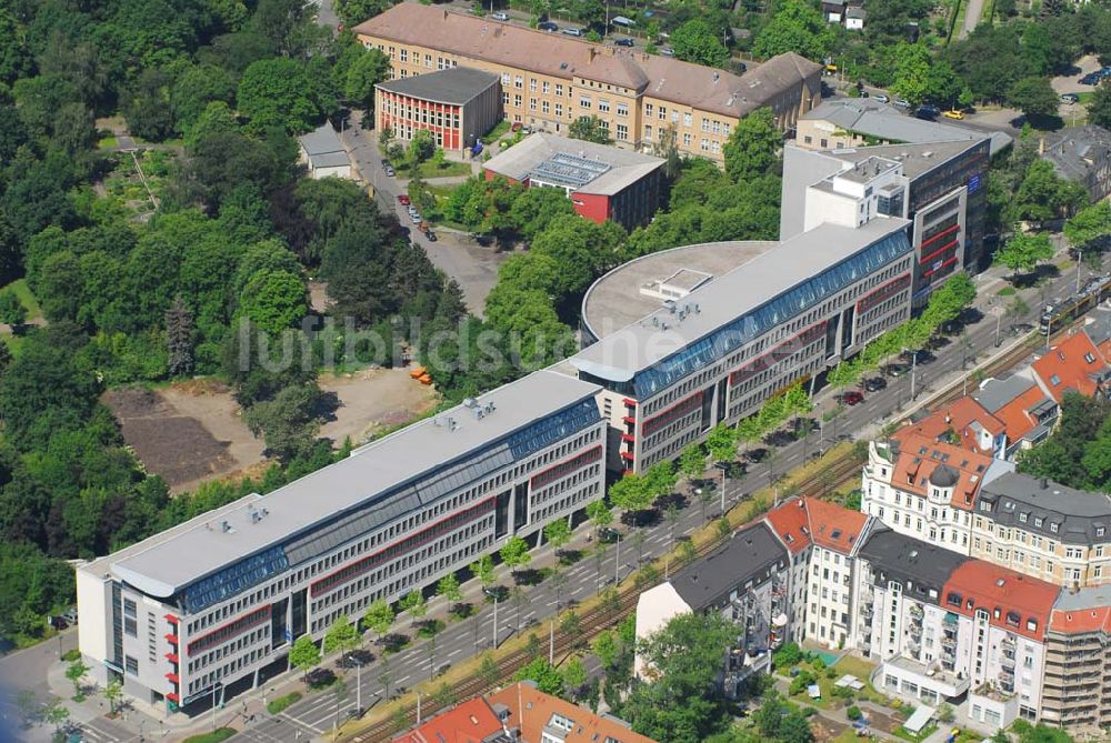 Leipzig aus der Vogelperspektive: Büro- und Geschäftshauskomplex der IKV GMBH an der Wichernstraße in Leipzig