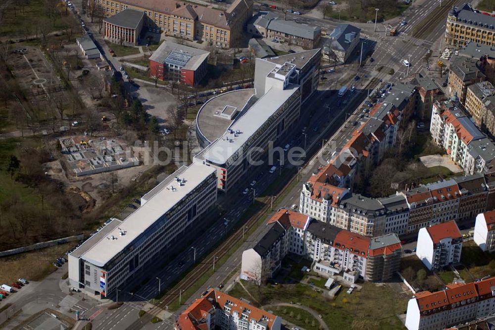 Leipzig aus der Vogelperspektive: Büro- und Geschäftshauskomplex an der Prager Strasse in Leipzig - Reudnitz