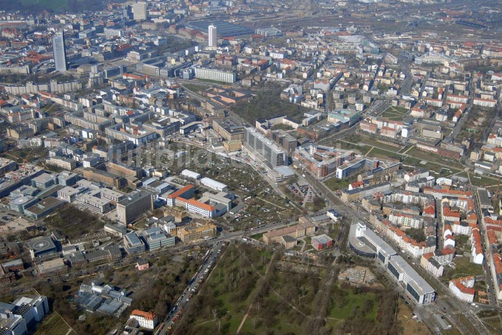 Luftaufnahme Leipzig - Büro- und Geschäftshauskomplex an der Prager Strasse in Leipzig - Reudnitz