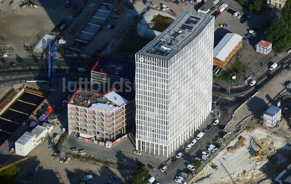 Luftbild Berlin - Büro- Hochhaus Tour Total auf dem Gelände der Europacity an der Heidestraße in Berlin