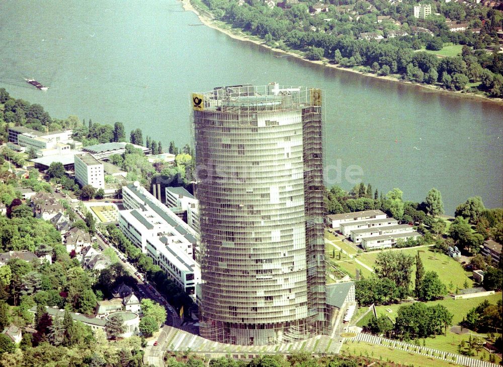 Luftbild Bonn - Büro- und Unternehmensverwaltungs- Hochhaus- Gebäude Post Tower in Bonn im Bundesland Nordrhein-Westfalen, Deutschland