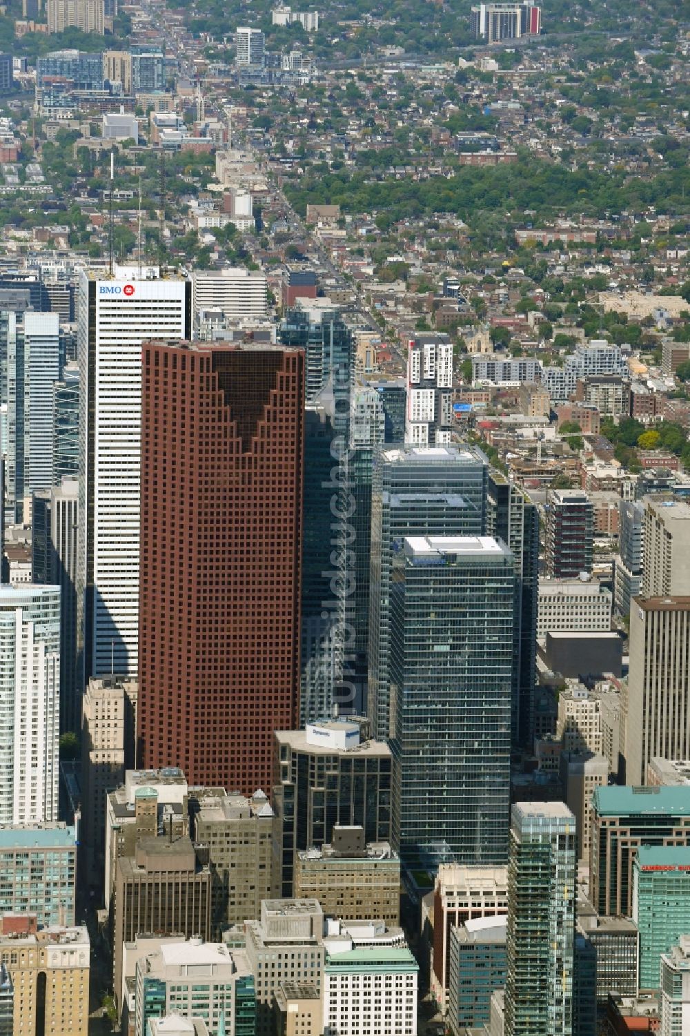 Luftbild Toronto - Büro- und Unternehmensverwaltungs- Hochhaus- Gebäude der Scotiabank an der King Street in Toronto in Ontario, Kanada