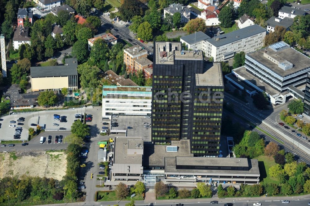 Luftbild Wiesbaden - Büro- und Unternehmensverwaltungs- Hochhaus- Gebäude Zircon-Tower in Wiesbaden im Bundesland Hessen, Deutschland