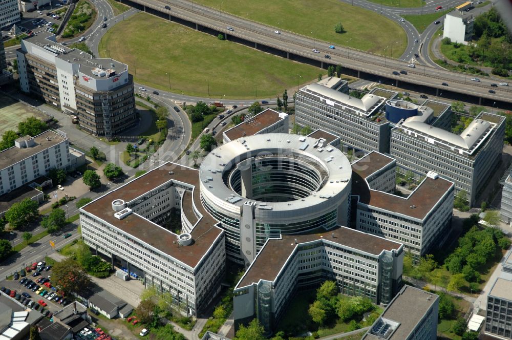 Offenbach am Main aus der Vogelperspektive: Bürogebaude des Geschaftshauses Omegahaus in Offenbach am Main im Bundesland Hessen, Deutschland