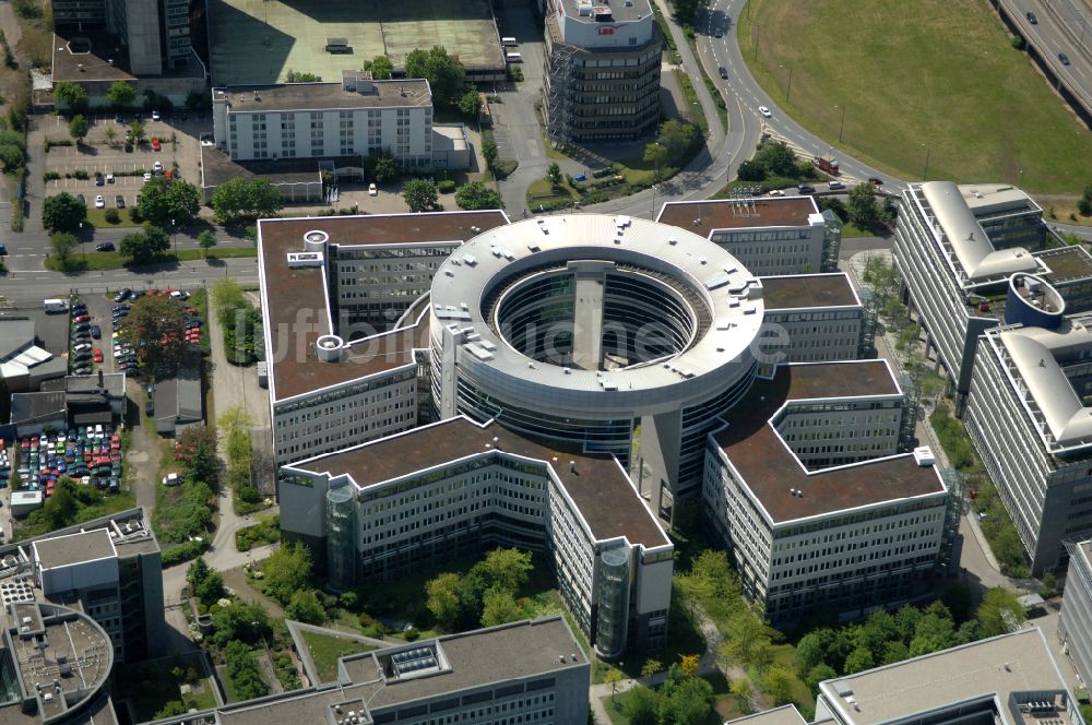 Luftaufnahme Offenbach am Main - Bürogebaude des Geschaftshauses Omegahaus in Offenbach am Main im Bundesland Hessen, Deutschland