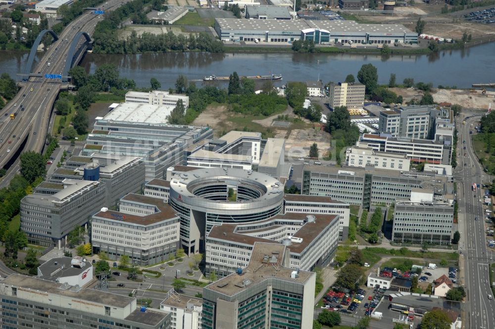 Luftaufnahme Offenbach am Main - Bürogebaude des Geschaftshauses Omegahaus in Offenbach am Main im Bundesland Hessen, Deutschland