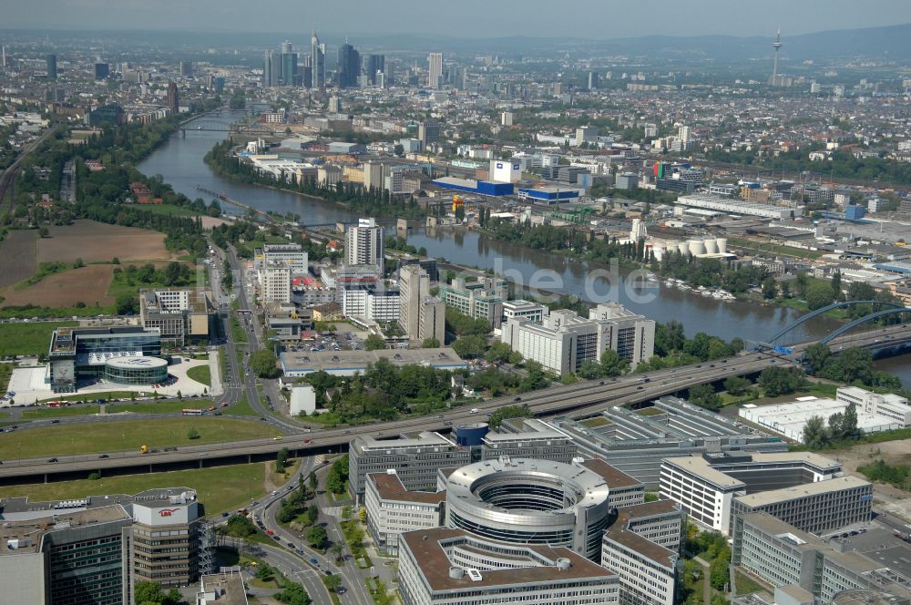 Offenbach am Main aus der Vogelperspektive: Bürogebaude des Geschaftshauses Omegahaus in Offenbach am Main im Bundesland Hessen, Deutschland