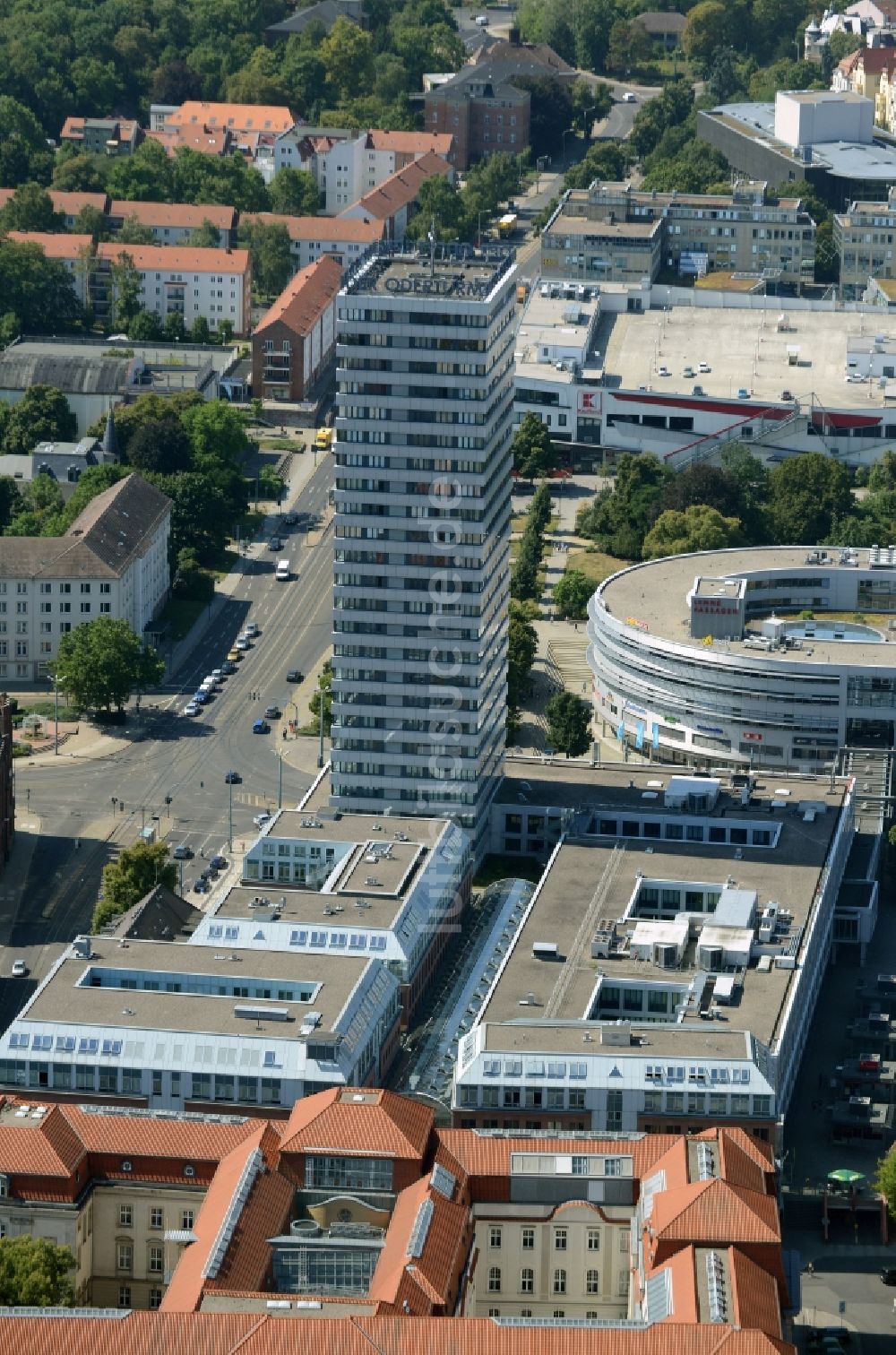 Luftbild Frankfurt (Oder) - Bürogebäude und Einkaufszentrum in Frankfurt (Oder) im Bundesland Brandenburg