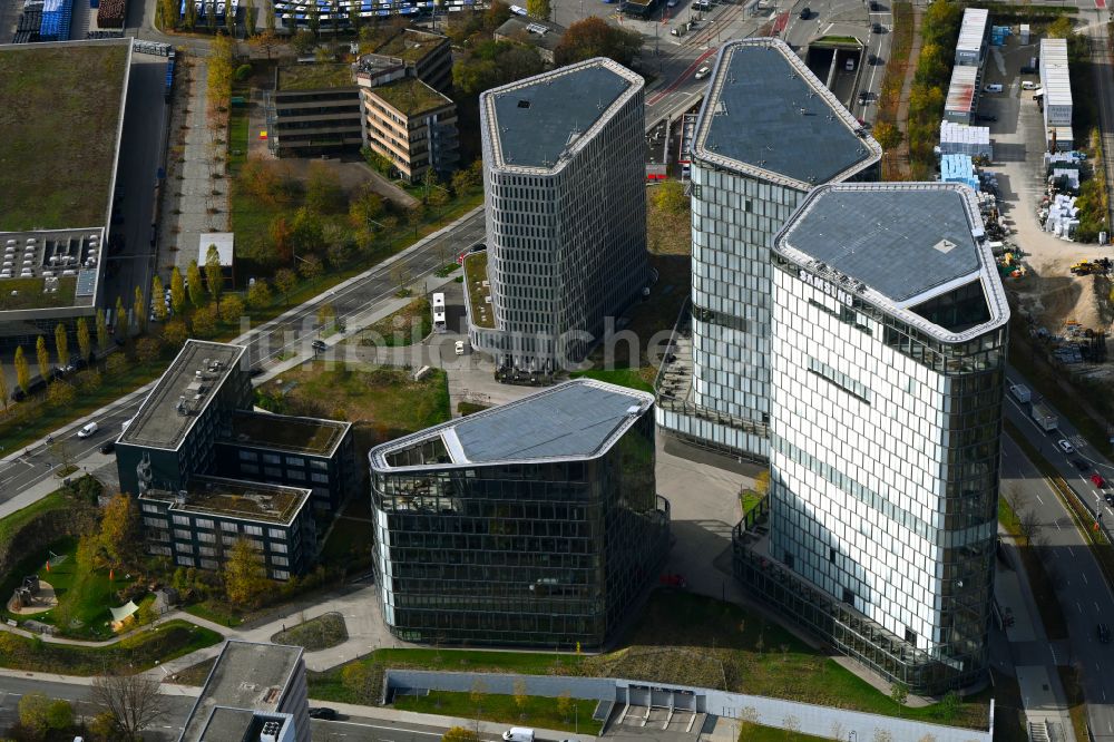 Luftbild München - Bürogebäude- Ensemble Bavaria Towers an der Truderinger Straße in München im Bundesland Bayern, Deutschland