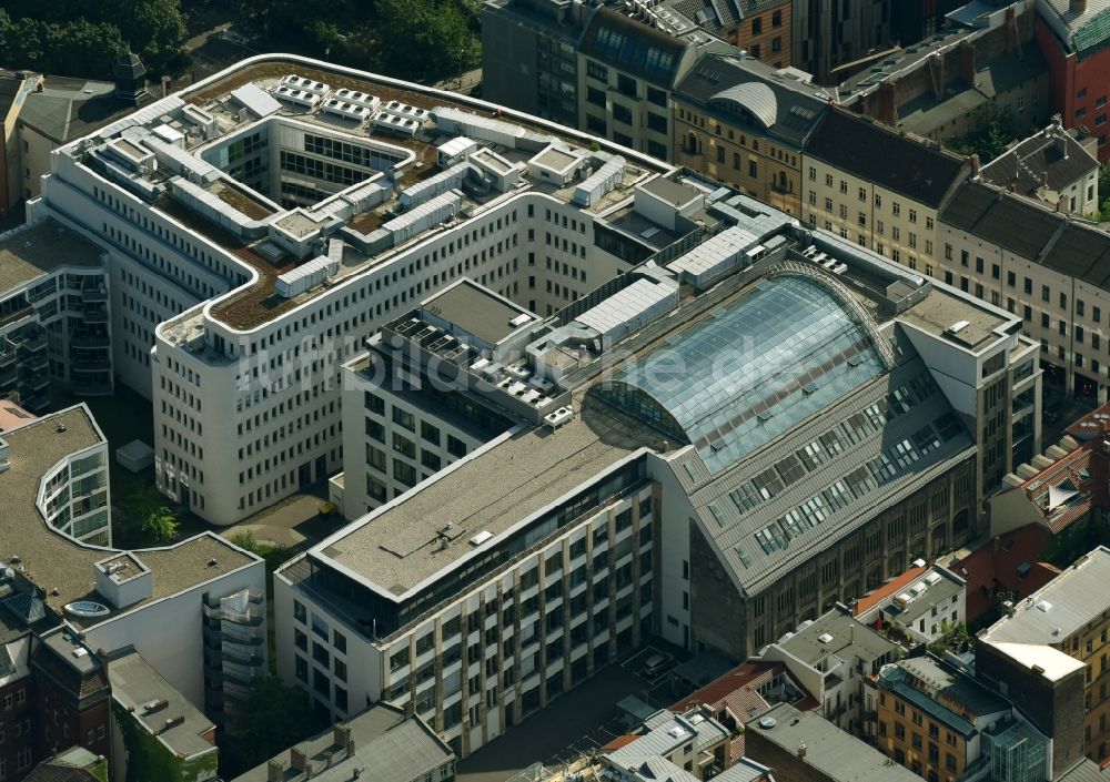 Luftbild Berlin - Bürogebäude des Geschäftshauses AOK-Bundesverband an der Rosenthaler Straße in Berlin, Deutschland