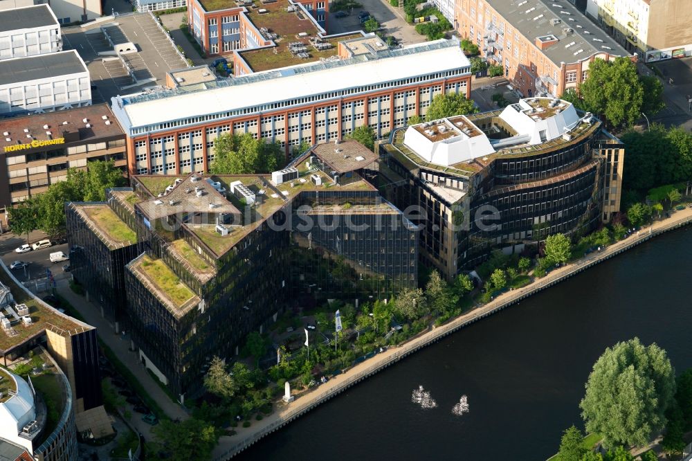 Luftbild Berlin - Bürogebäude des Geschäftshauses in Berlin