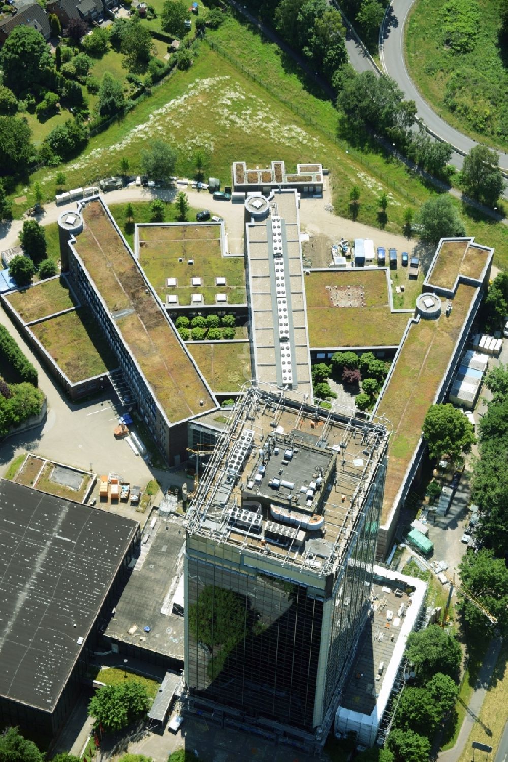 Luftbild Bochum - Bürogebäude des Geschäftshauses in Bochum im Bundesland Nordrhein-Westfalen