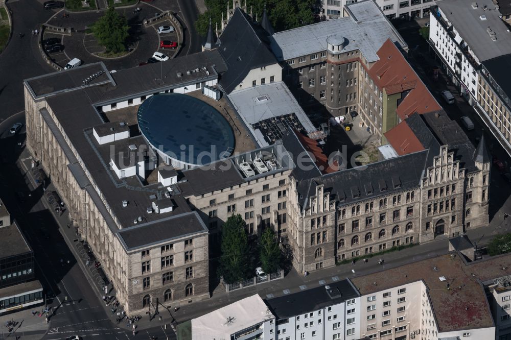 Braunschweig aus der Vogelperspektive: Bürogebäude des Geschäftshauses in Braunschweig im Bundesland Niedersachsen, Deutschland