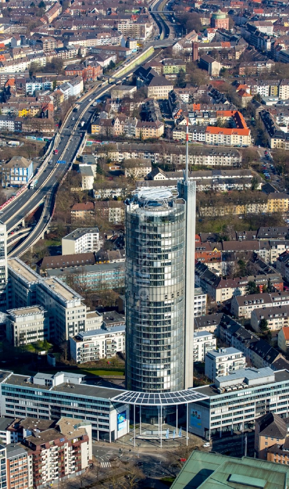 Essen aus der Vogelperspektive: Bürogebäude des Geschäftshauses in Essen im Bundesland Nordrhein-Westfalen