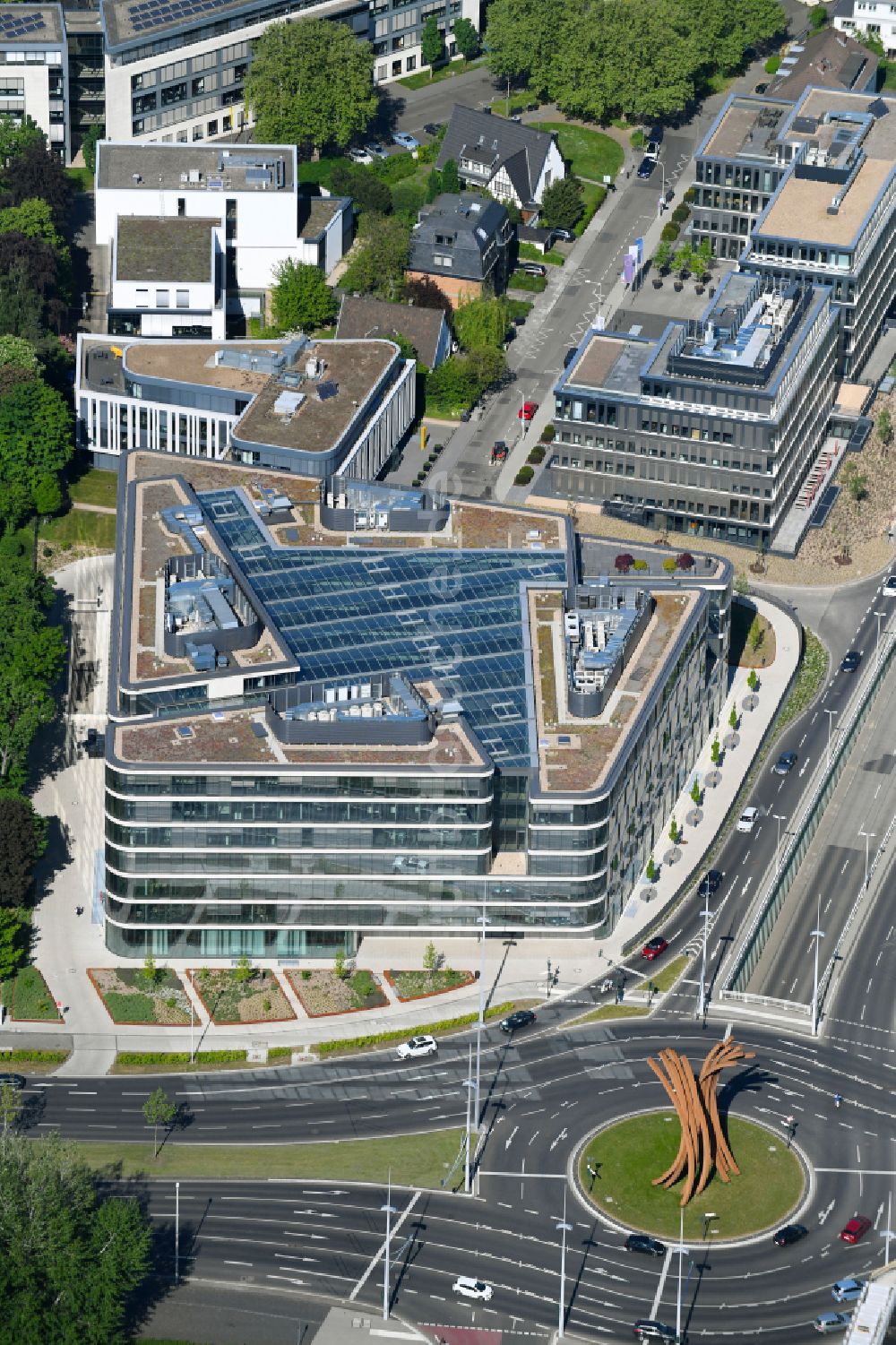 Luftbild Bonn - Bürogebäude des Geschäftshauses FGS Campus im Ortsteil Zentrum in Bonn im Bundesland Nordrhein-Westfalen, Deutschland