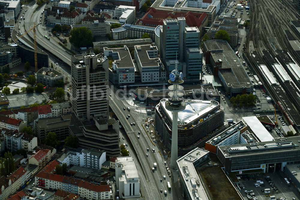 Luftaufnahme Hannover - Bürogebäude des Geschäftshauses Hauptsitz der Deutschen Bahn in Hannover im Bundesland Niedersachsen, Deutschland