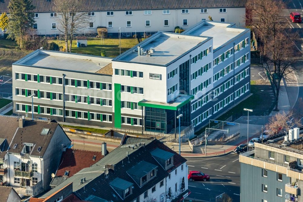 Luftaufnahme Velbert - Bürogebäude des Geschäftshauses jobcenter ME-aktiv Velbert in Velbert im Bundesland Nordrhein-Westfalen, Deutschland