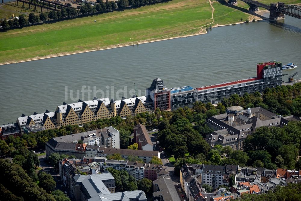 Luftaufnahme Köln - Bürogebäude des Geschäftshauses an der Katharina-Schauberg-Promenade in Köln im Bundesland Nordrhein-Westfalen, Deutschland