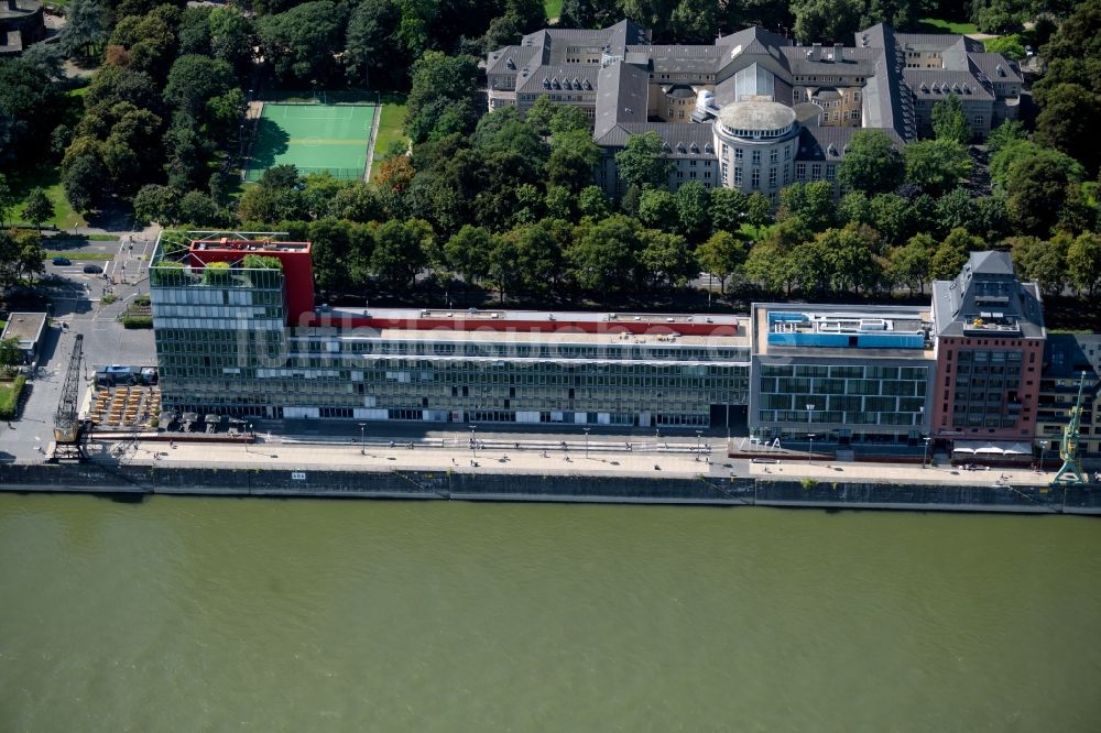 Luftbild Köln - Bürogebäude des Geschäftshauses an der Katharina-Schauberg-Promenade in Köln im Bundesland Nordrhein-Westfalen, Deutschland