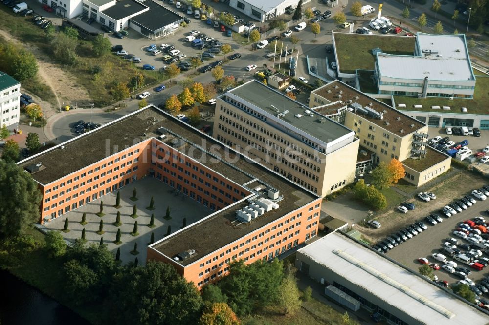 Luftbild Teltow - Bürogebäude des Geschäftshauses Kontorhof an der Oderstraße in Teltow im Bundesland Brandenburg