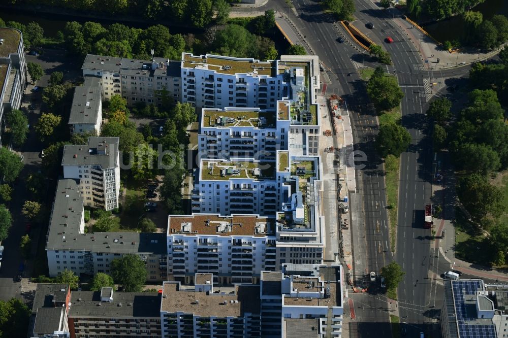 Luftbild Berlin - Bürogebäude des Geschäftshauses Lützow Carré der DIBAG Industriebau AG am Lützowplatz Ecke Lützowufer im Ortsteil Tiergarten in Berlin, Deutschland