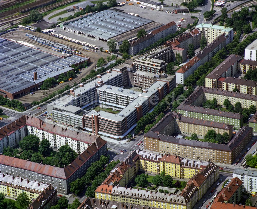 München aus der Vogelperspektive: Bürogebäude des Geschäftshauses im Ortsteil Au-Haidhausen in München im Bundesland Bayern, Deutschland