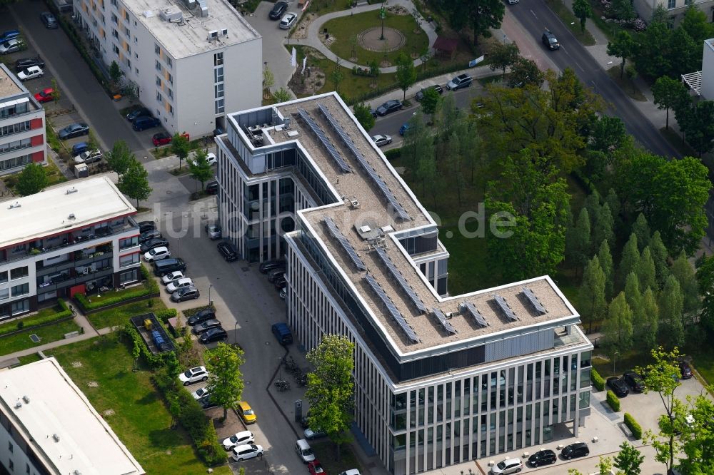 Potsdam aus der Vogelperspektive: Bürogebäude des Geschäftshauses der ProPotsdam GmbH an der Pappelallee in Potsdam im Bundesland Brandenburg, Deutschland