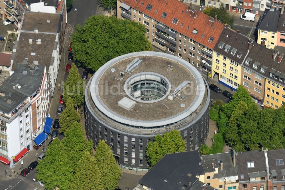 Luftbild Köln - Bürogebäude des Geschäftshauses Rotonda mit dem Rotonda Business Club Köln am Salierring in Köln im Bundesland Nordrhein-Westfalen - NRW, Deutschland