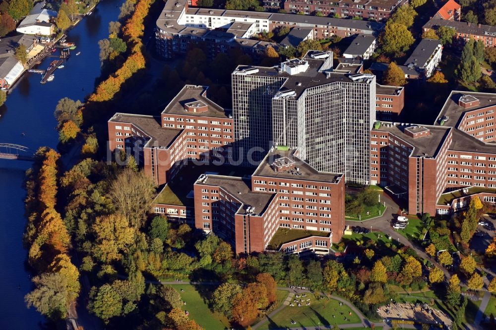 Luftbild Hamburg - Bürogebäude des Geschäftshauses der Ärztekammer Hamburg im Ortsteil Barmbek in Hamburg, Deutschland