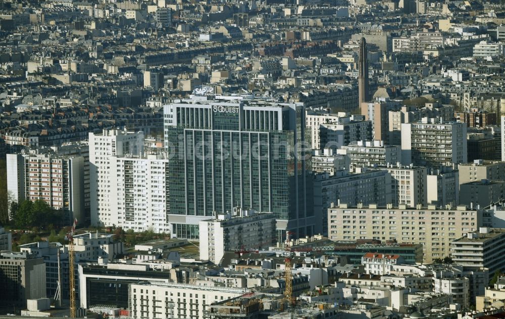 Levallois-Perret aus der Vogelperspektive: Bürogebäude des Geschäftshauses SAP France in Levallois-Perret in Ile-de-France, Frankreich