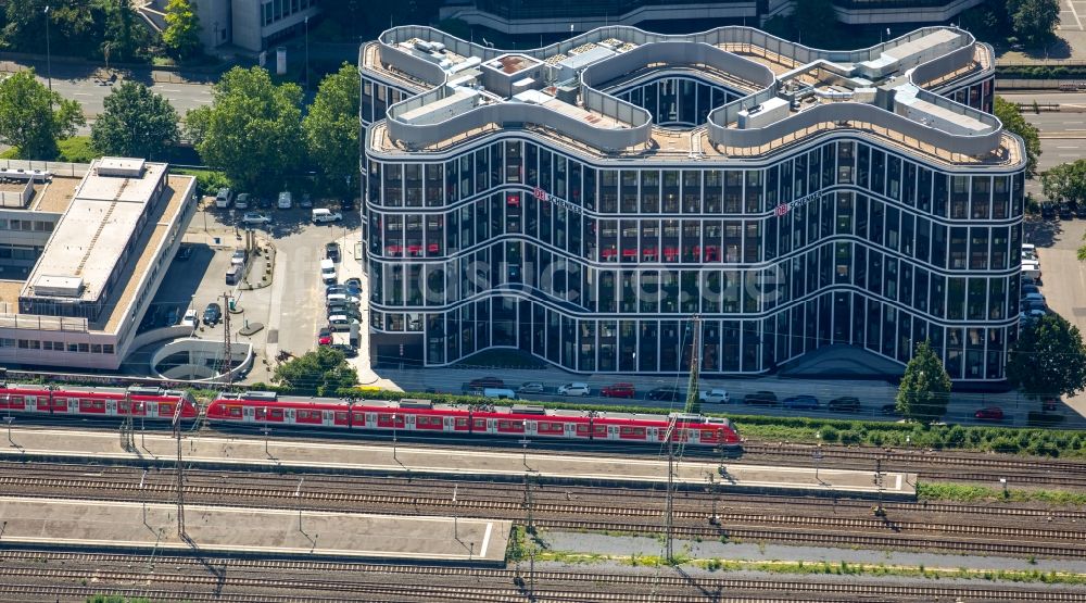 Luftbild Essen - Bürogebäude des Geschäftshauses der DB Schenker Logistics in Essen im Bundesland Nordrhein-Westfalen