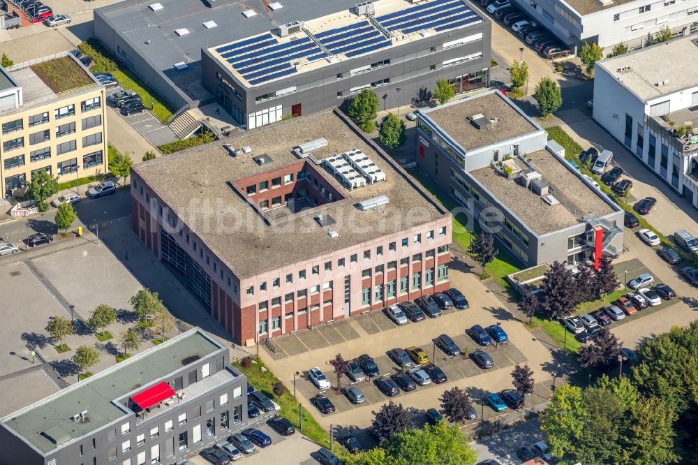 Luftbild Bochum - Bürogebäude des Geschäftshauses der Sirrix AG security technologies an der Lise-Meitner-Allee in Bochum im Bundesland Nordrhein-Westfalen, Deutschland