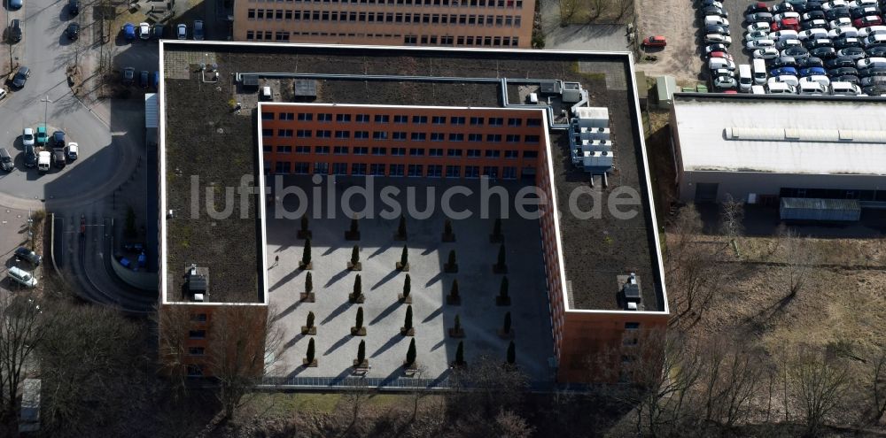 Luftaufnahme Teltow - Bürogebäude des Geschäftshauses Sky Deutschland Customer Center GmbH im Kontorhof in Teltow im Bundesland Brandenburg